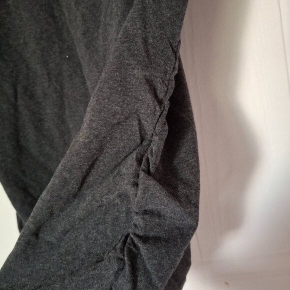 Bench Tshirt - Picture 6 of 6